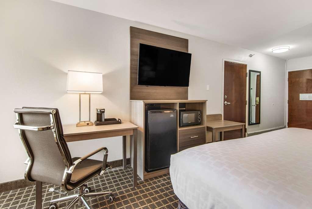 Clarion Pointe South Boston - Danville East חדר תמונה