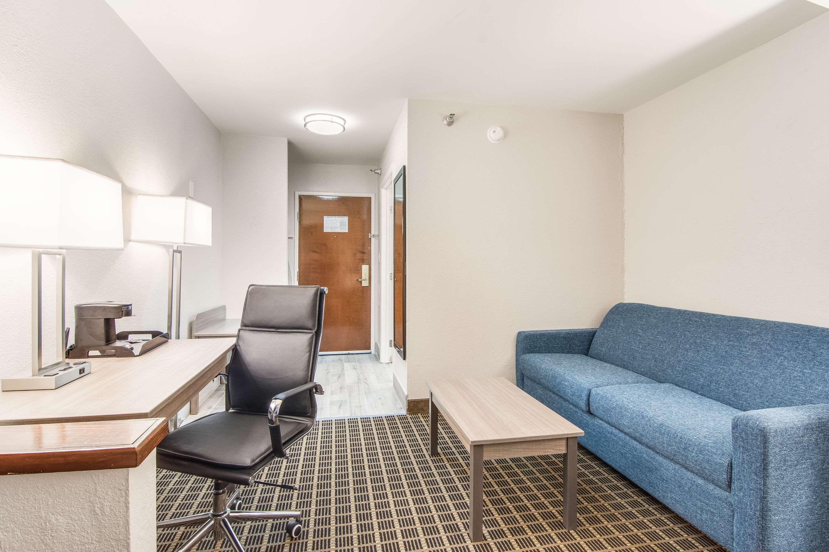 Clarion Pointe South Boston - Danville East מראה חיצוני תמונה